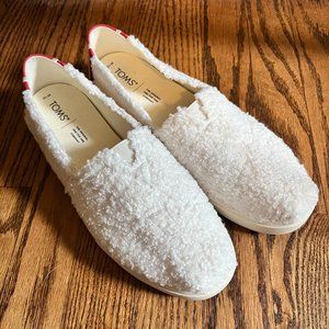 TOMS sherpa slip-ons